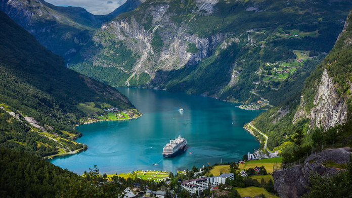 Geirangerfjord – Unforgettable Fjord Experience in 2025